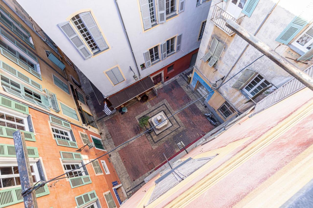 Spacious 2 Bdr Old Town Heart Ницца Экстерьер фото