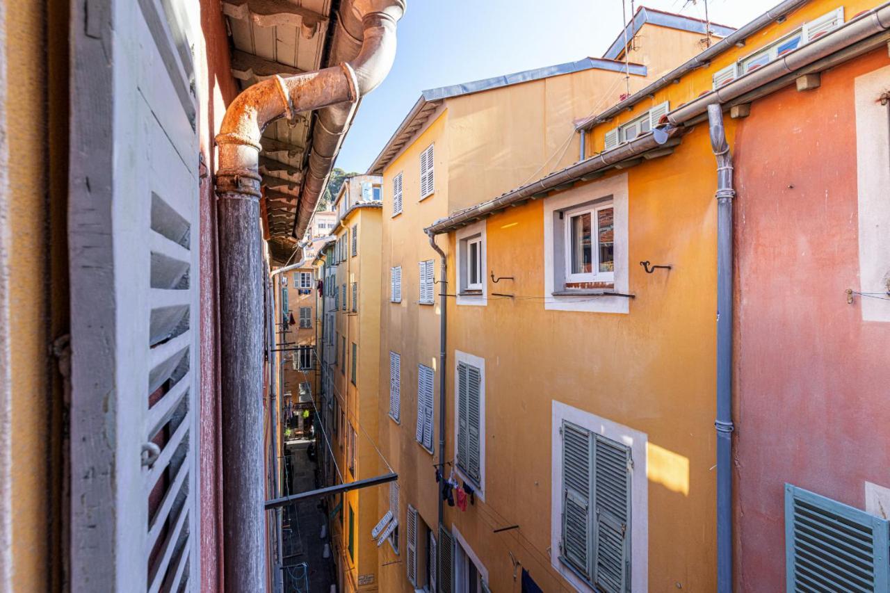 Spacious 2 Bdr Old Town Heart Ницца Экстерьер фото